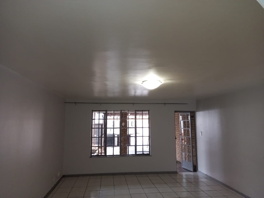 3 Bedroom Property for Sale in Rustenburg Central North West